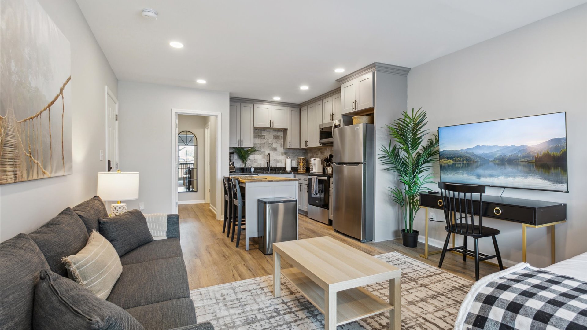 Explore Our Studio-Type Corporate Rental in Hampton, Virginia